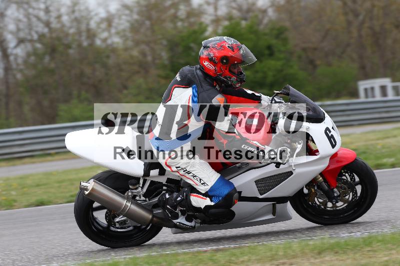 Archiv-2022/13 25.04.2022 Plüss Moto Sport ADR/Freies Fahren/6